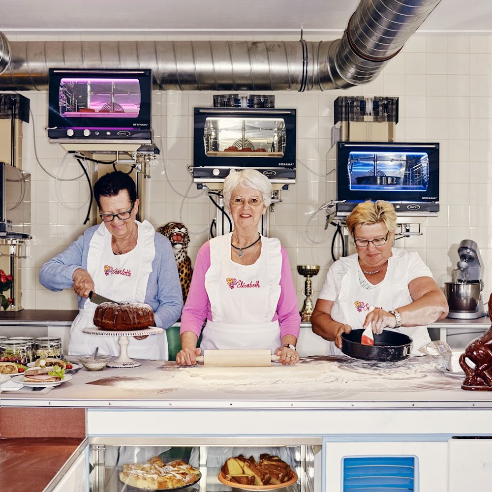 Vollpension in Neubau — shop in Vienna