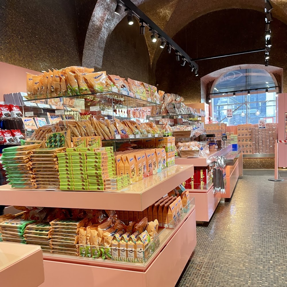 Manner Store in Inner Stadt — shop in Vienna