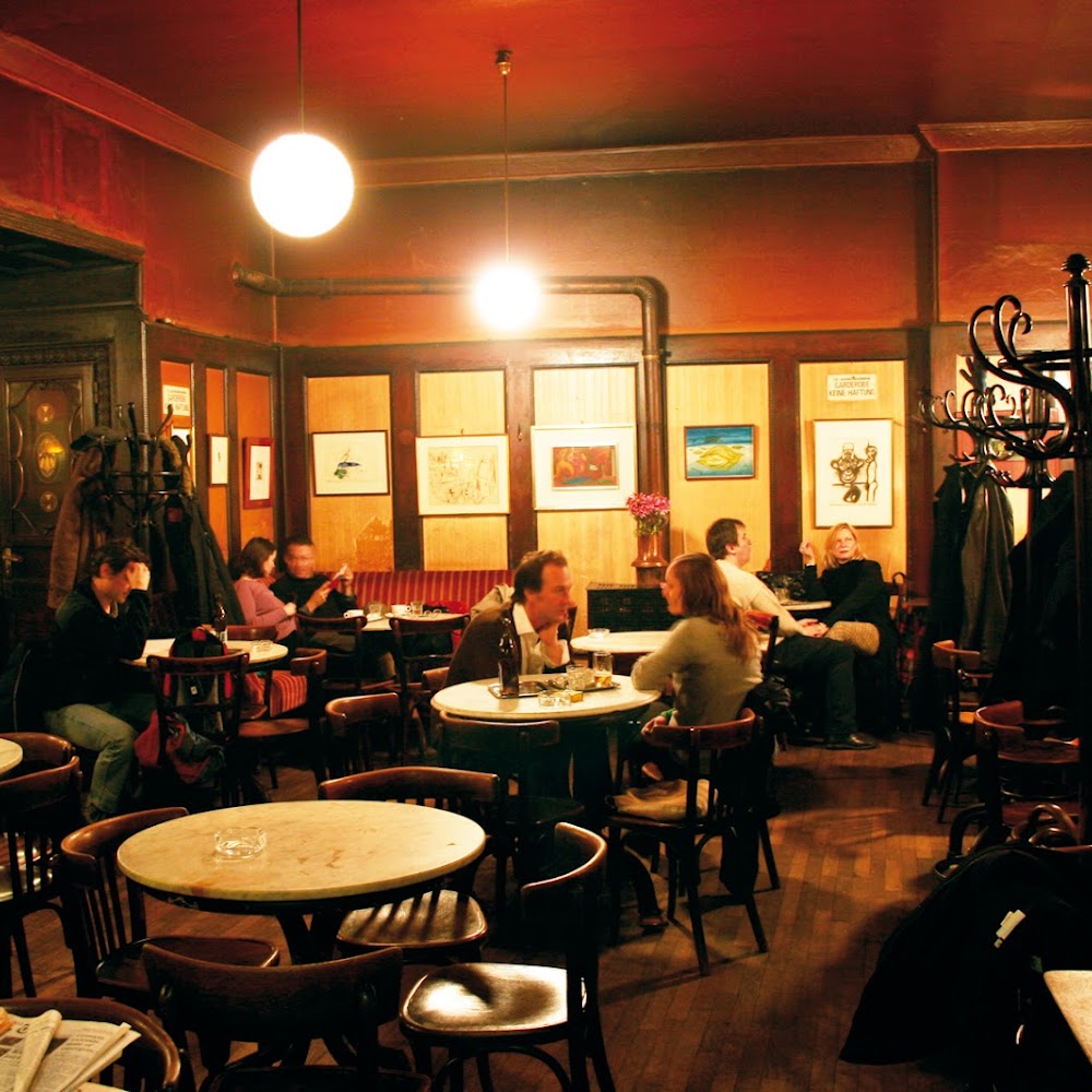 Café Hawelka in Inner Stadt — cafe in Vienna