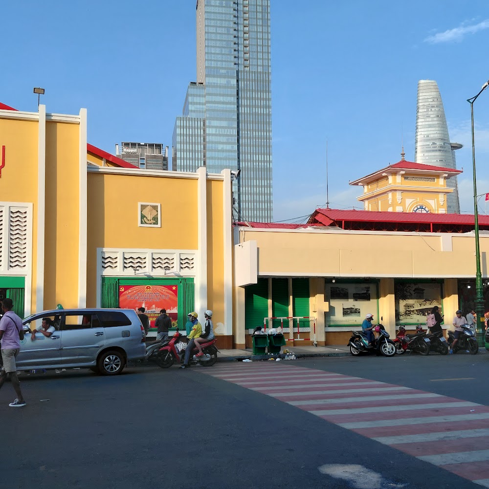 Vietnam travel guide — popular destinations and activities